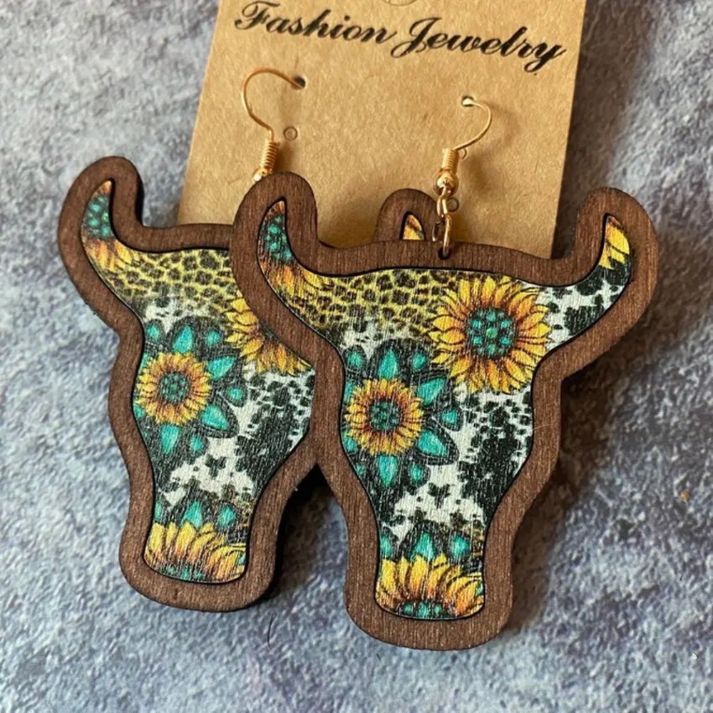 New western Wood steer bull cow earrings